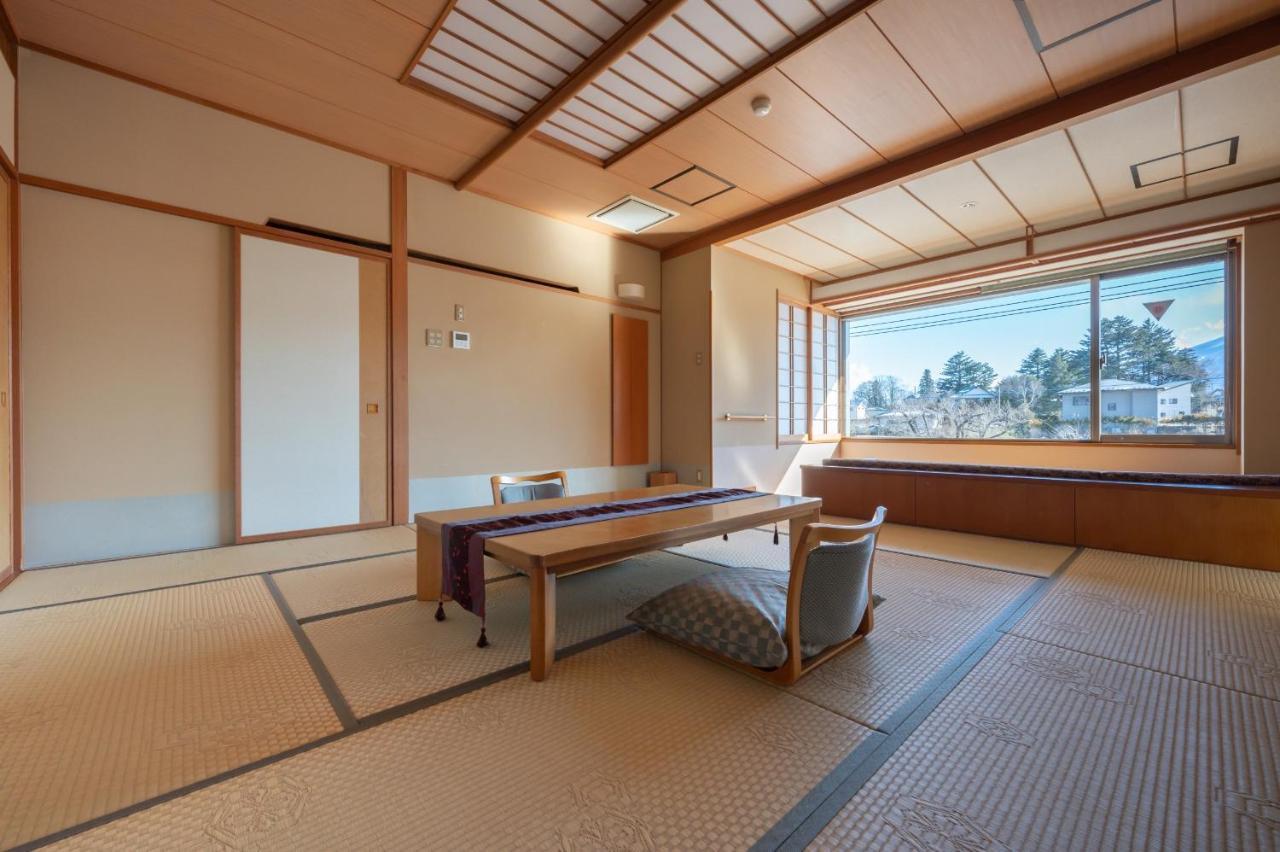 Oike Hotel Fujikawaguchiko Ngoại thất bức ảnh