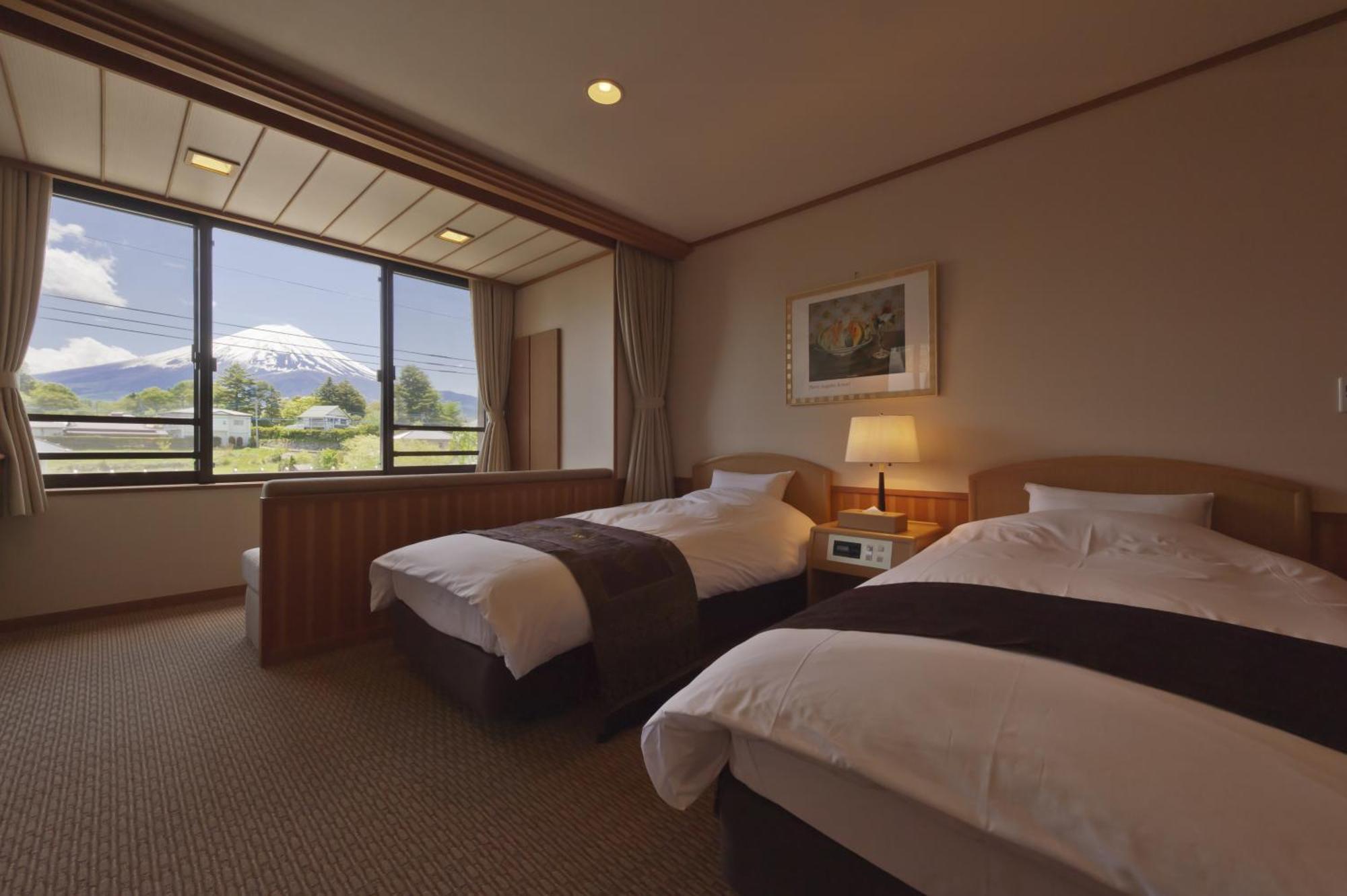 Oike Hotel Fujikawaguchiko Phòng bức ảnh